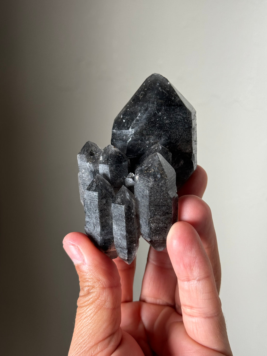 Yunnan Quartz with Carbon (China)