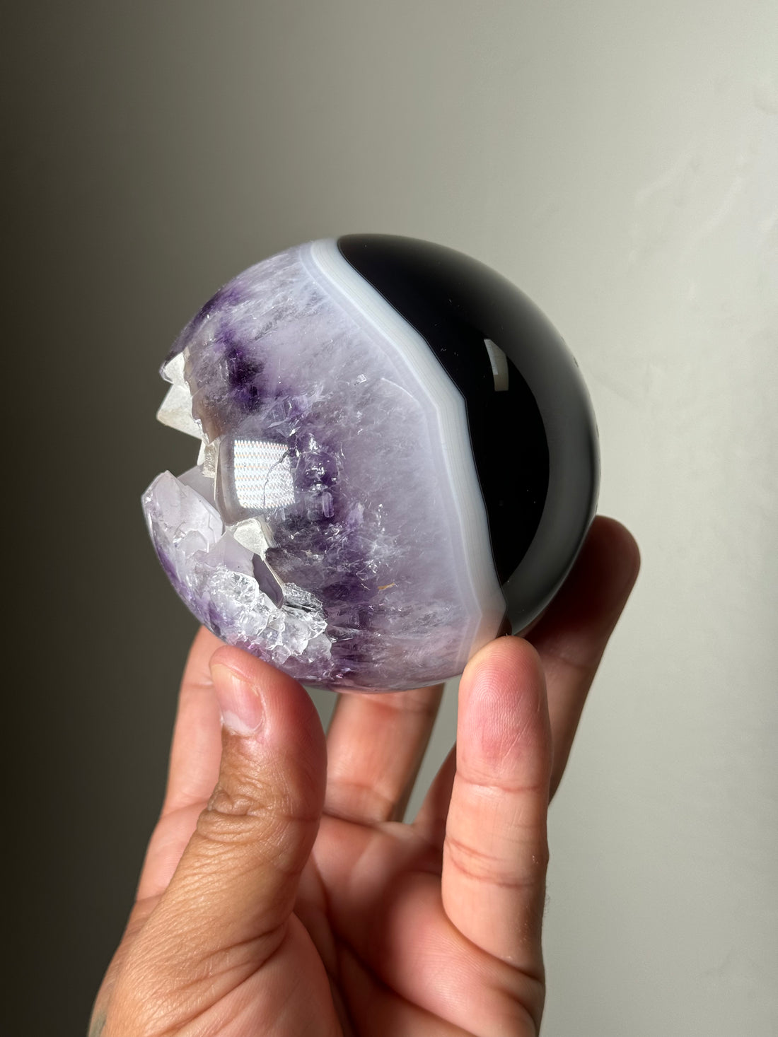 Amethyst sphere (Uruguay)