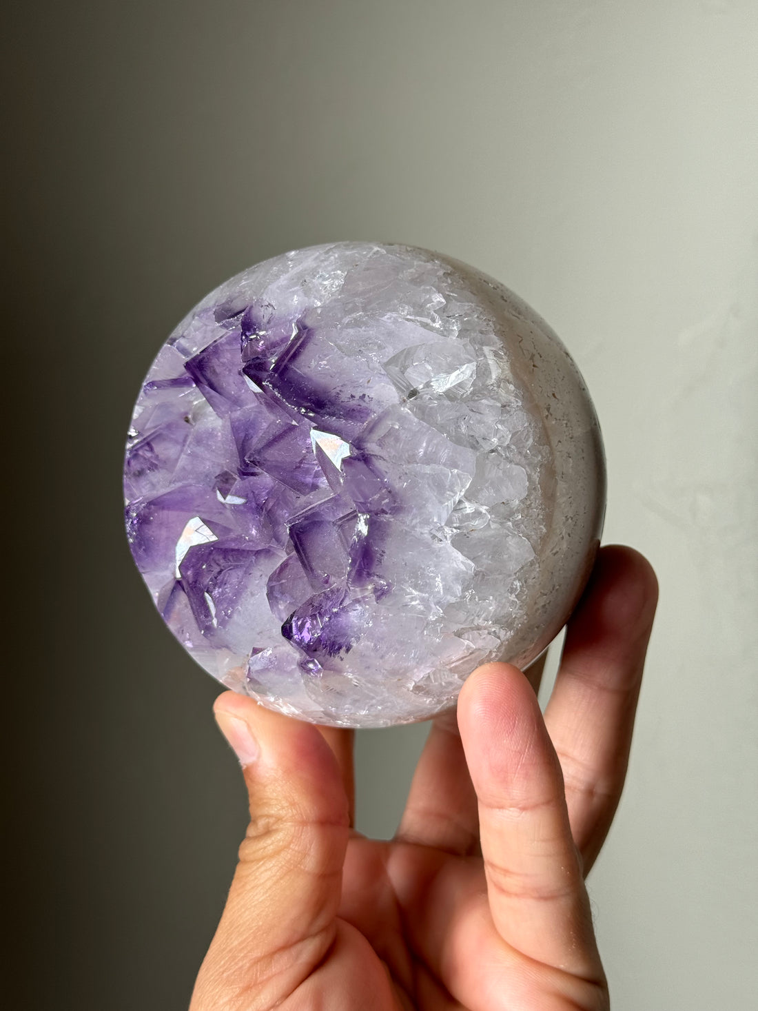 Amethyst sphere (Uruguay)