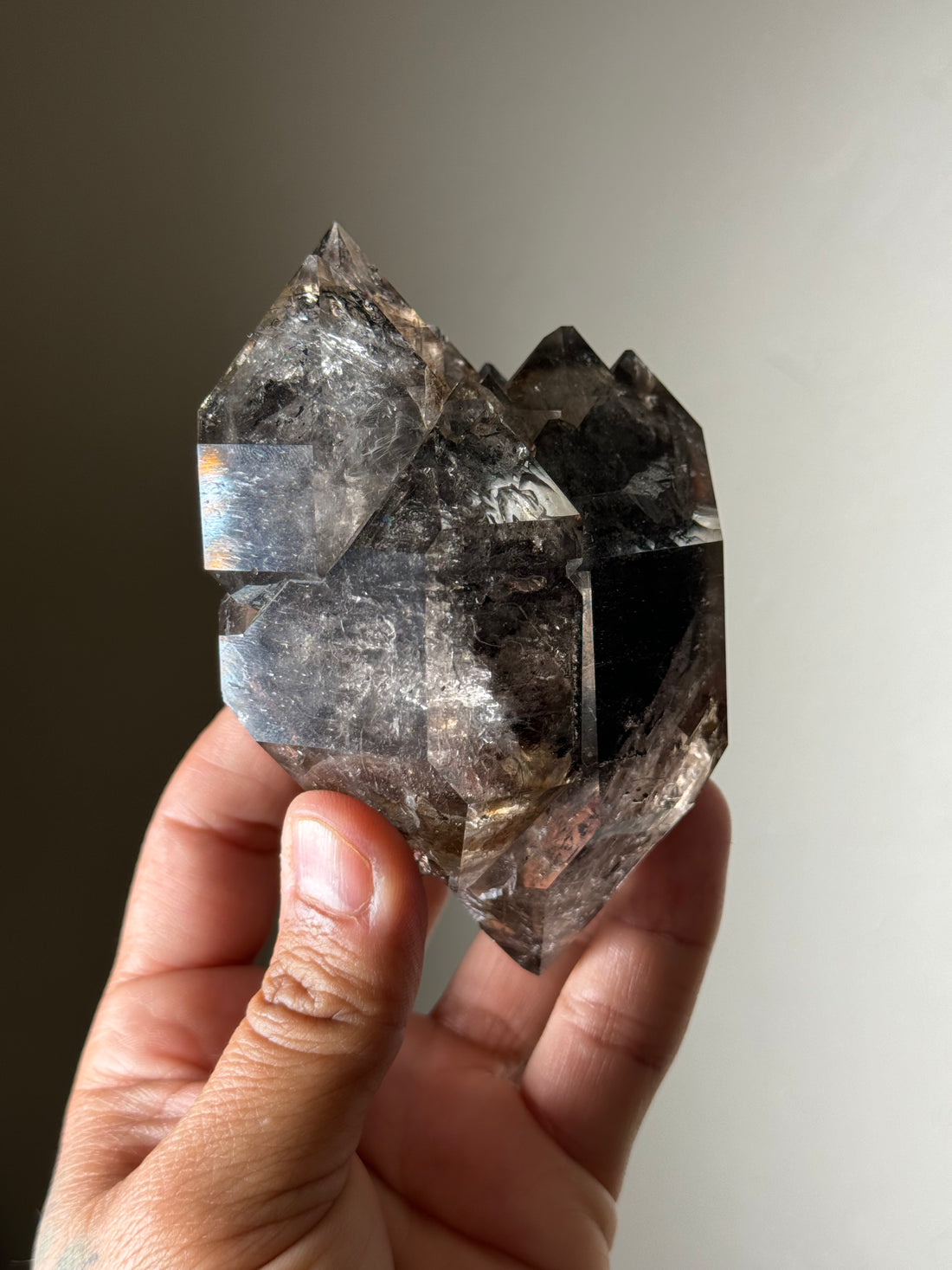 Yunnan Quartz with Carbon (China)